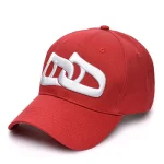 Red Chain Luna Cap