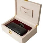 The Unicorn Clutch with trunk