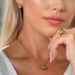 Pirooz Necklace Gold - Image 3